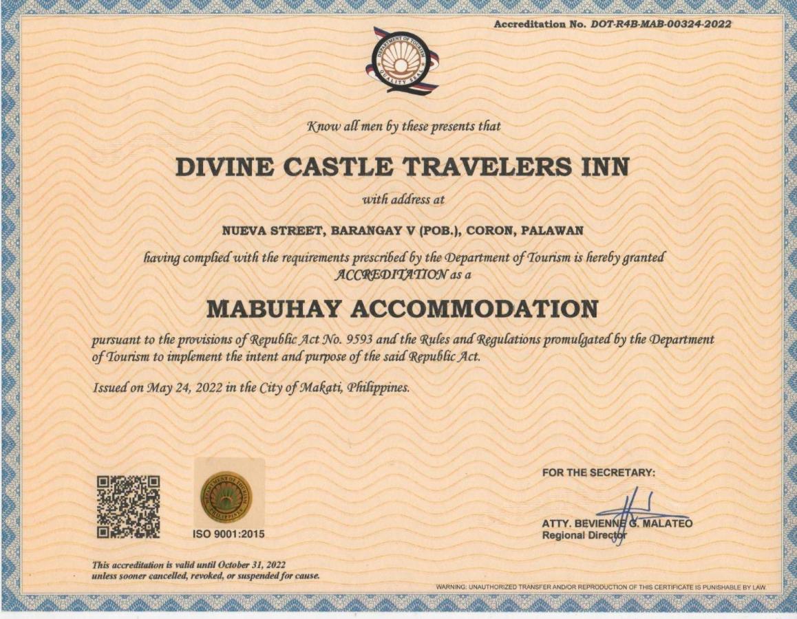 Divine Castle Travelers Inn Корон Екстериор снимка